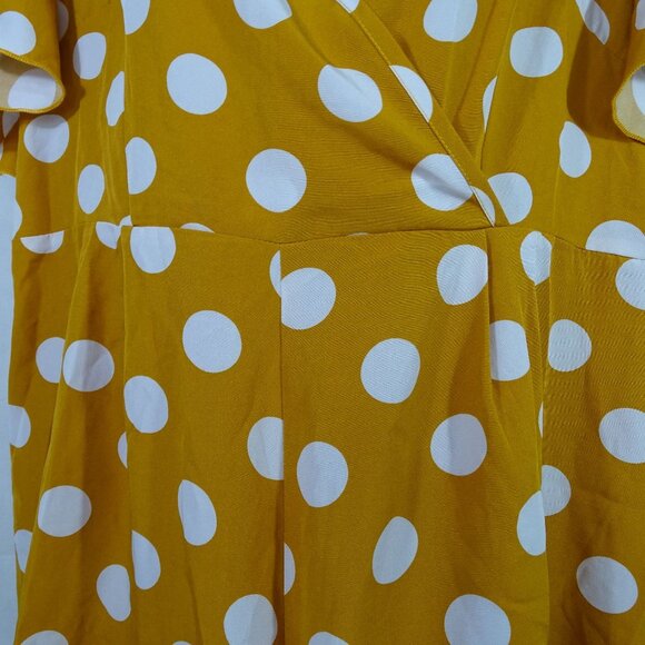 Shein Yellow Gold Polka Dot Wrap-Style Romper Women Size OXL 12 Flutter Sleeves - Picture 3 of 11